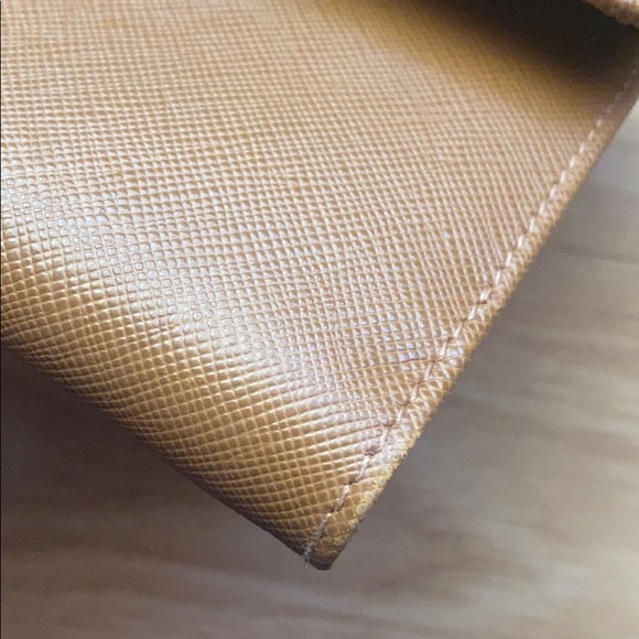 Prada Wallet - Picture 10 of 11